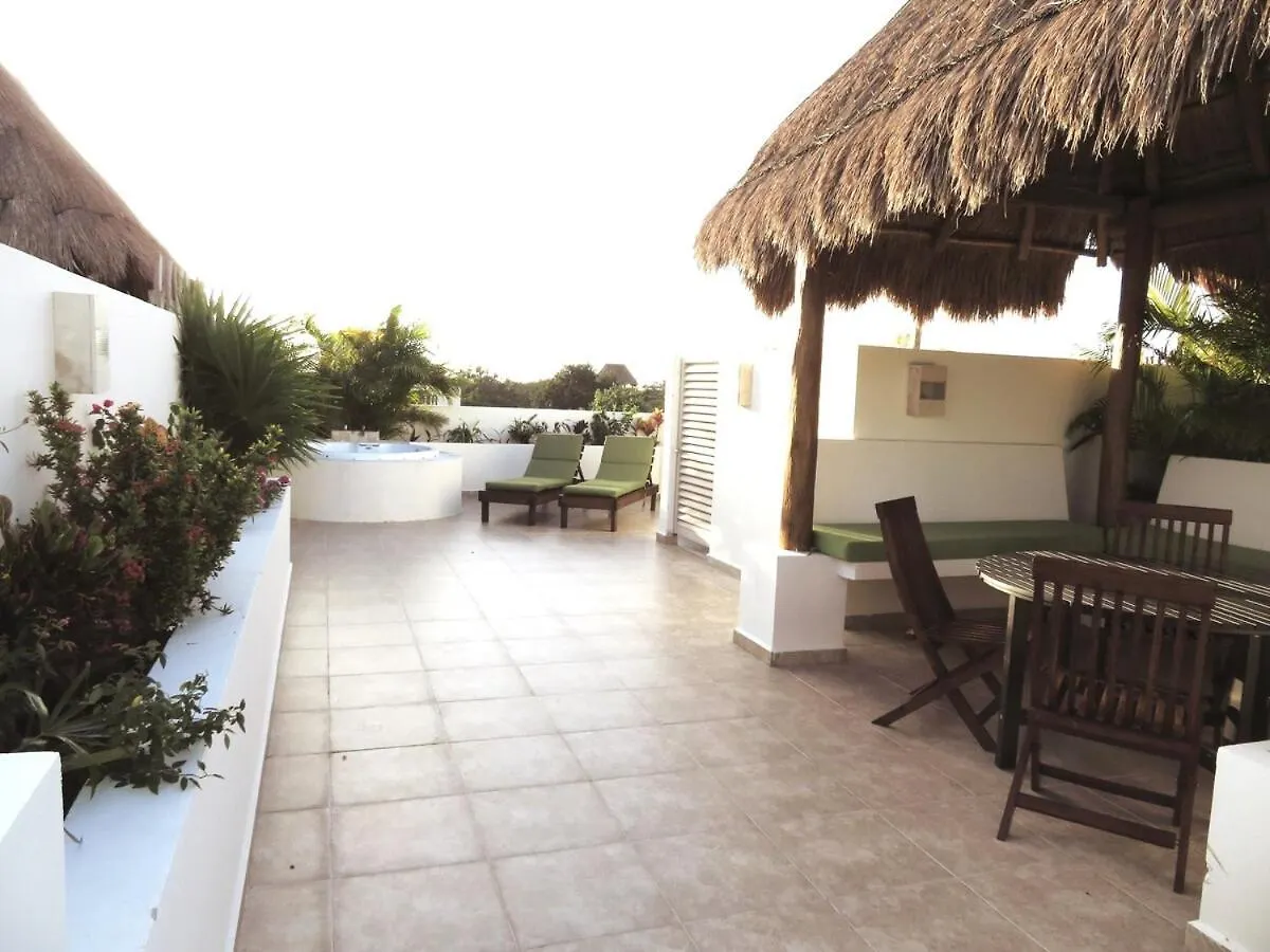 Lägenhet Spacious Penthouse With Private Rooftop & Jacuzzi Tulum